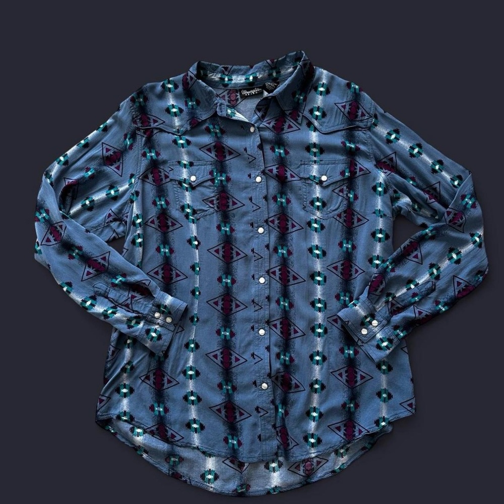 Wrangler Retro Western Pearl Snap Southwest Print Button Down Shirt